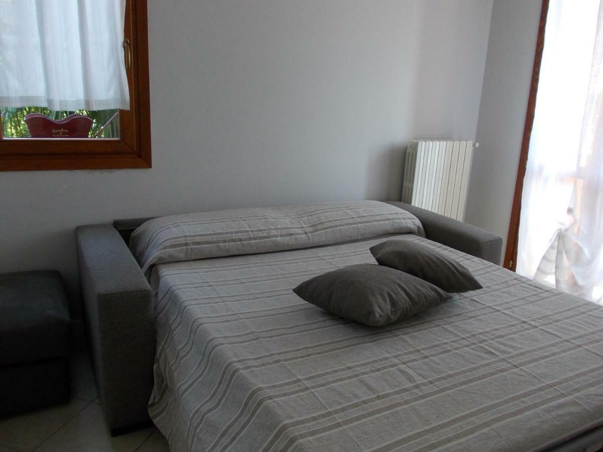 דסנזאנו דל גארדה Alessandria Residence מראה חיצוני תמונה